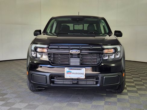 Used 2024 Ford Maverick Lariat w/ Black Appearance Package AWD/4WD image 2