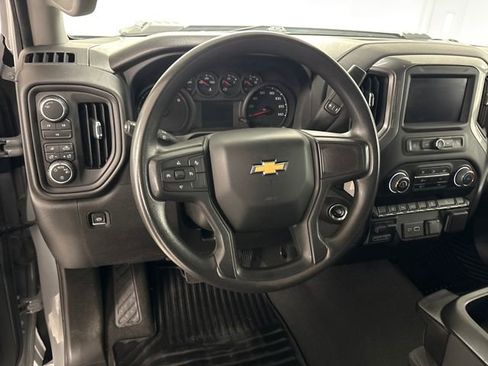 Used 2024 Chevrolet Silverado 2500 Custom w/ Custom Value Package image 13