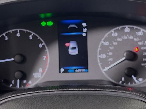 Used 2023 Toyota Corolla LE FWD image 22
