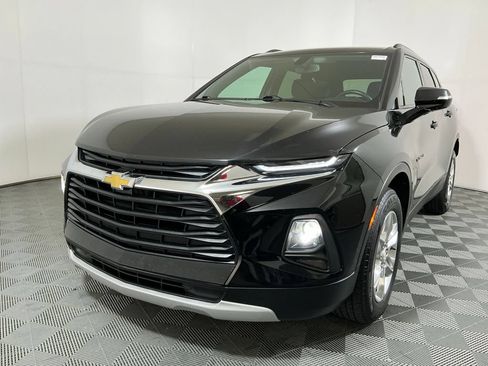 Used 2020 Chevrolet Blazer LT FWD image 3