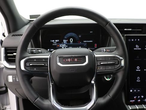 Used 2025 GMC Terrain Elevation image 17