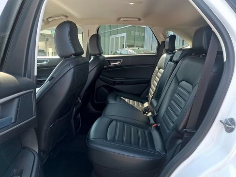 Used 2024 Ford Edge SEL AWD/4WD image 10