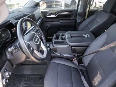 Used 2023 GMC Sierra 1500 Elevation image 12