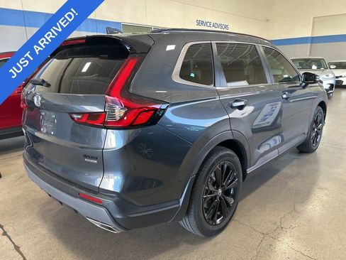 Used 2023 Honda CR-V Sport Touring image 3