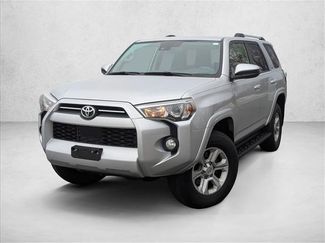Used 2020 Toyota 4Runner SR5 video 1