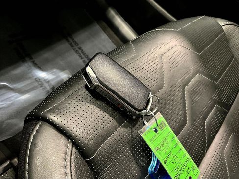 Used 2020 Kia Telluride SX w/ SX Prestige Package AWD/4WD image 36