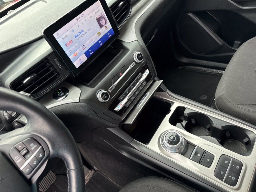 Certified 2020 Ford Explorer XLT RWD image 15