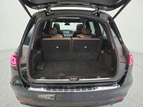 Used 2022 Mercedes-Benz GLS 450 4MATIC image 28