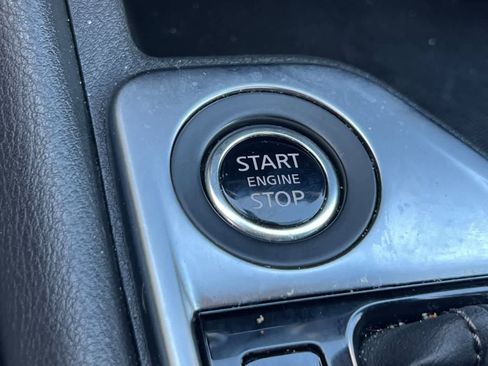 Used 2022 Nissan Sentra SV image 23