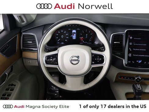 Used 2021 Volvo XC90 T6 Momentum image 33
