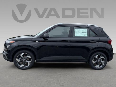New 2026 Hyundai Venue SEL FWD image 38