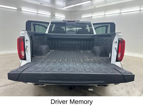 Used 2021 GMC Sierra 1500 Denali w/ Driver Alert Package II AWD/4WD image 28