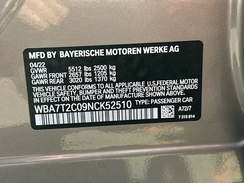 Used 2022 BMW 740i w/ Premium Package RWD image 29