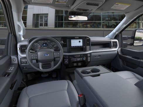 New 2026 Ford F250 XL AWD/4WD image 9