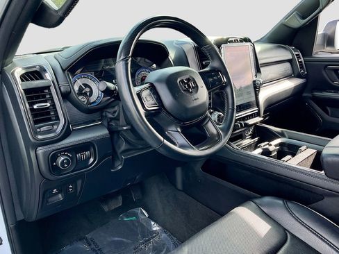 Certified 2022 RAM 1500 Limited w/ Body Color Bumper Group image 9