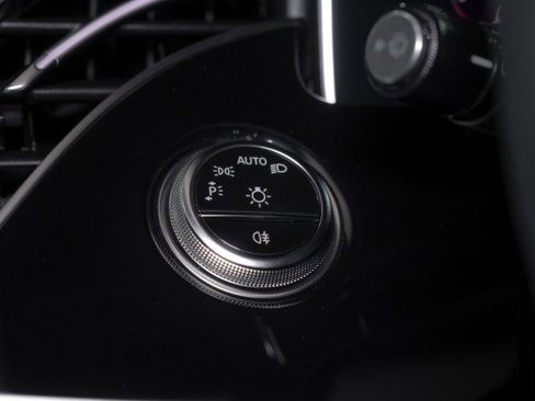 New 2025 Mercedes-Benz E 350 Sedan image 22