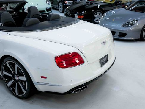 Used 2014 Bentley Continental GT V8 S image 33