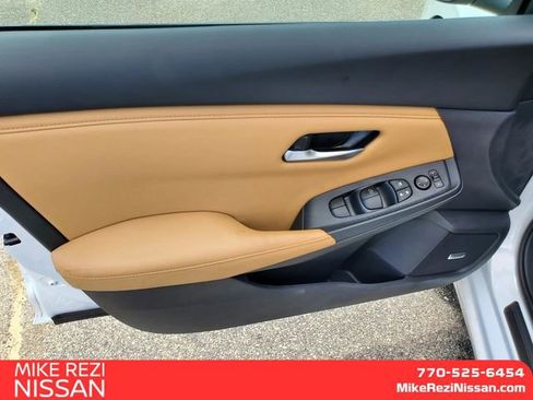 New 2025 Nissan Sentra SV w/ SV Premium Package image 11