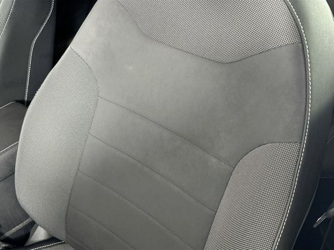 Used 2022 Volkswagen Taos SE image 18