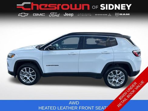 Used 2025 Jeep Compass Limited AWD/4WD image 8