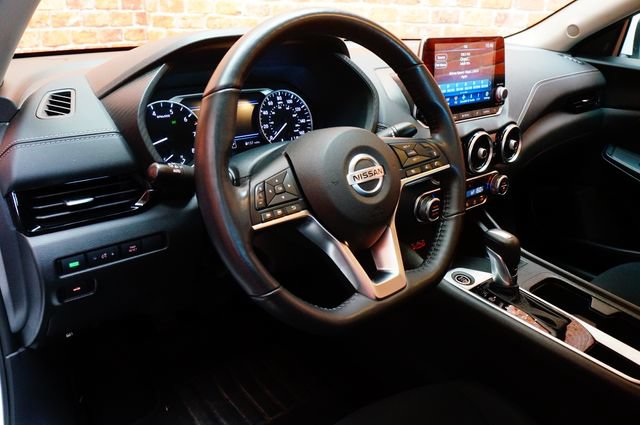 Certified 2023 Nissan Sentra SV w/ All-Weather Package FWD image 9