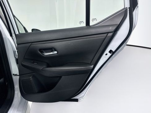 Used 2023 Nissan Sentra SR FWD image 28