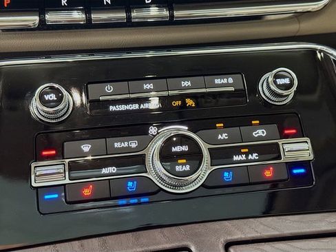New 2024 Lincoln Navigator L Reserve image 16