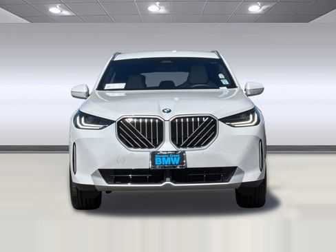 Used 2026 BMW X3 xDrive30i w/ Convenience Package AWD/4WD image 5