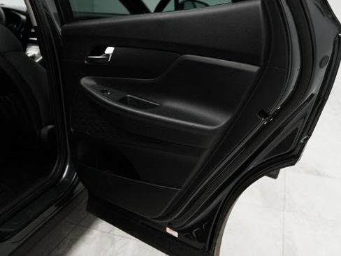 Used 2023 Hyundai Santa Fe SE image 27