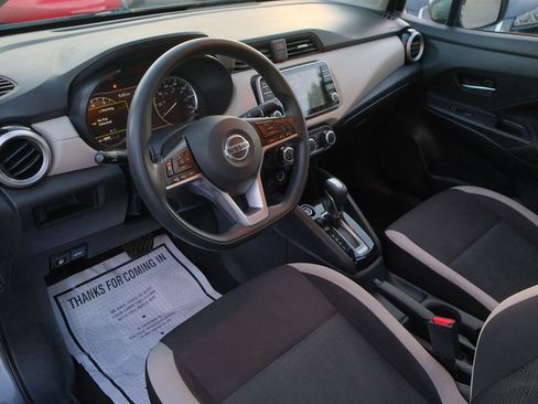 Used 2021 Nissan Versa SV image 13