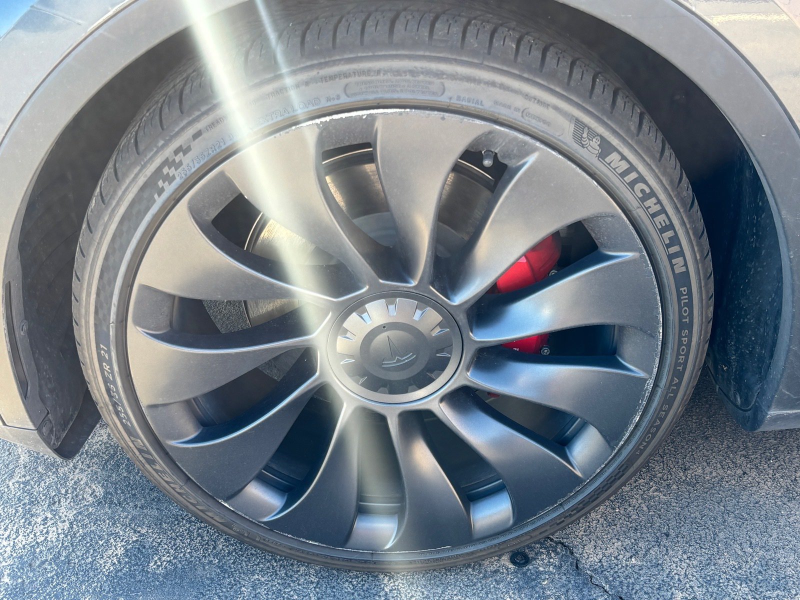 Used 2023 Tesla Model Y Performance AWD/4WD image 6