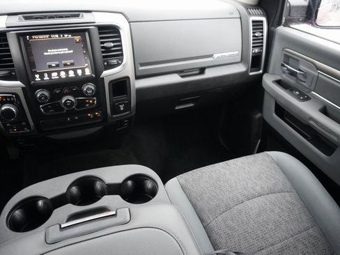 Used 2016 RAM 1500 Big Horn image 30