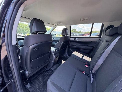 Certified 2026 Hyundai Santa Fe SE AWD/4WD image 13
