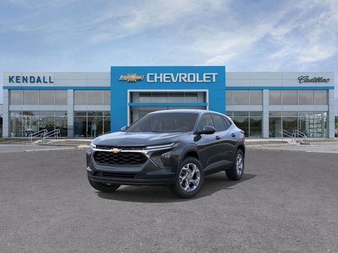 New 2026 Chevrolet Trax LS w/ LS Convenience Package image 13