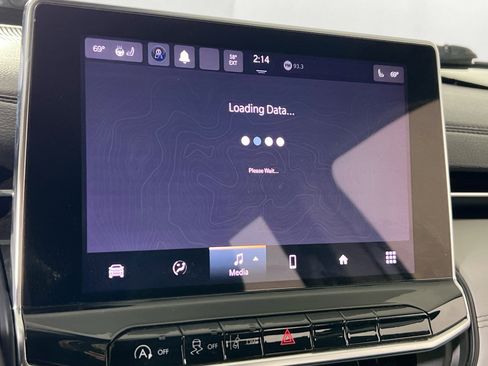 Used 2022 Jeep Compass Limited w/ Sun and Sound Group image 14