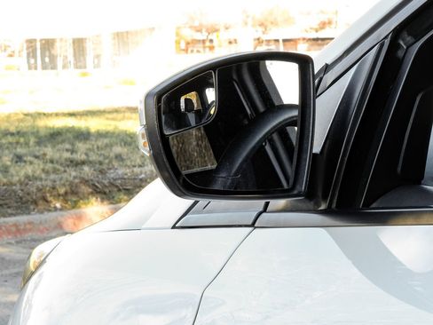 Used 2018 Ford Focus ST image 44