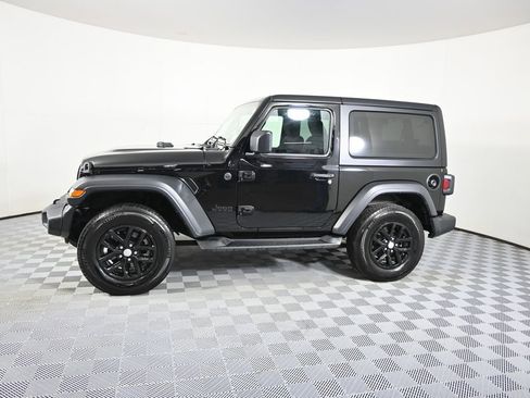 Used 2023 Jeep Wrangler Sport S image 2