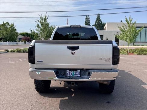 Used 2009 Dodge Ram 2500 Truck SLT AWD/4WD image 6