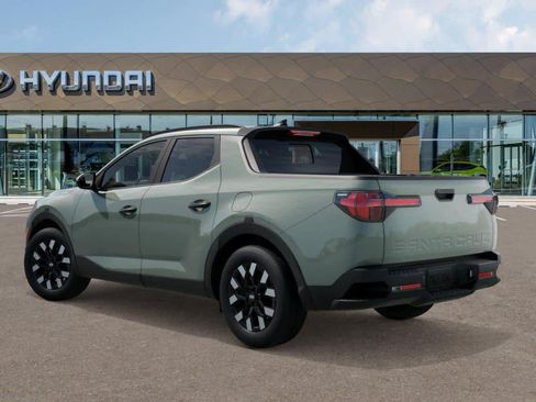 Used 2026 Hyundai Santa Cruz SEL FWD image 5