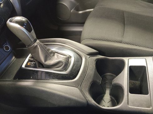 Used 2020 Nissan Rogue Sport S FWD image 26
