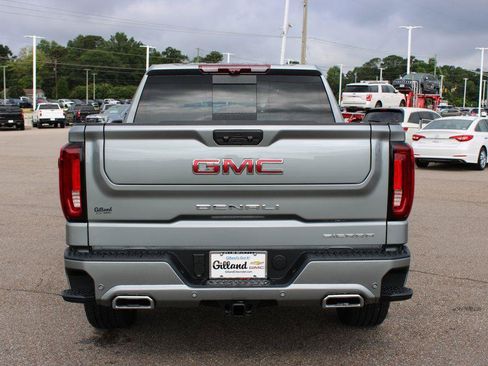 New 2026 GMC Sierra 1500 Denali AWD/4WD image 23