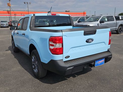 New 2026 Ford Maverick XLT w/ XLT Luxury Package FWD image 9