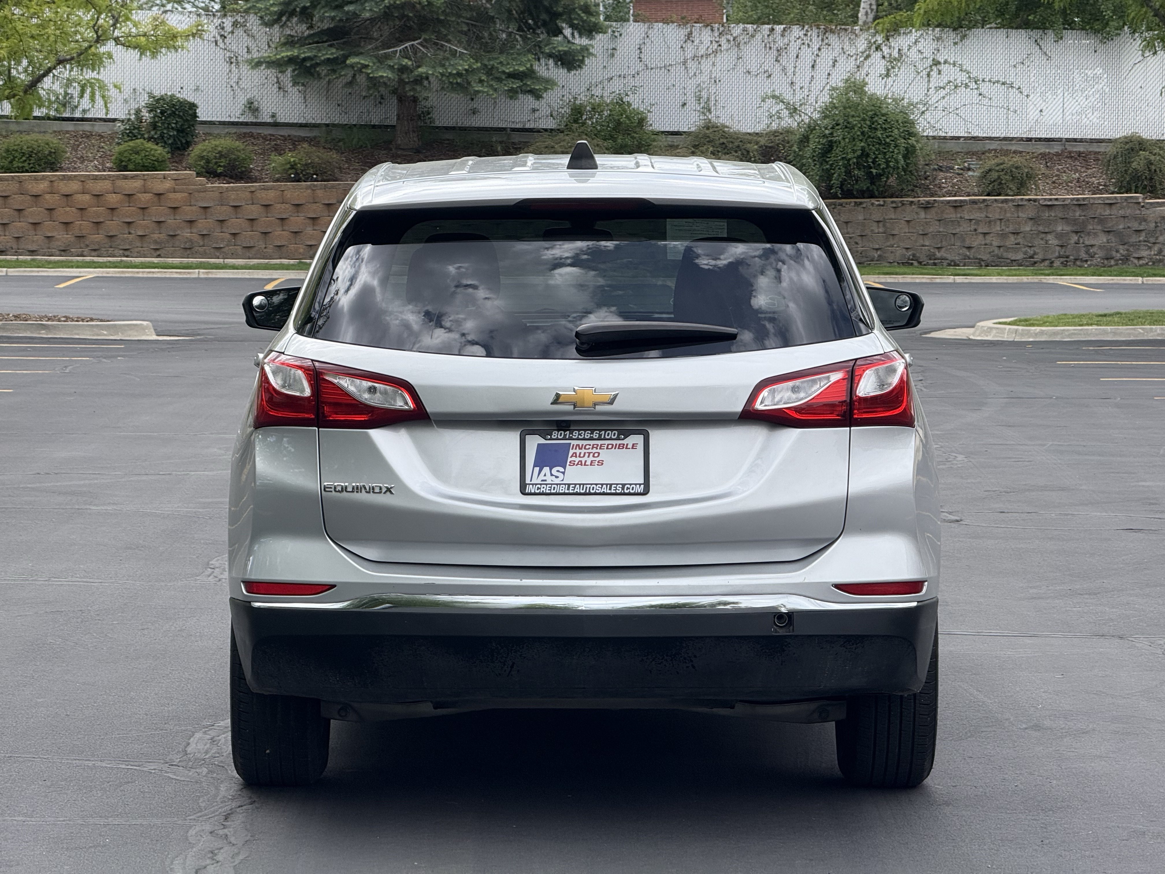 Used 2019 Chevrolet Equinox LS AWD/4WD image 5