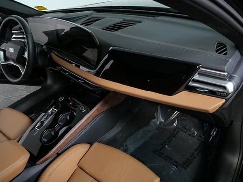 Used 2025 Audi A5 2.0T Premium Plus image 23