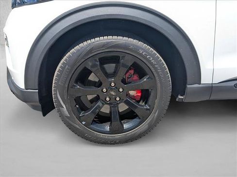Used 2023 Ford Explorer ST w/ Equipment Group 401A AWD/4WD image 26