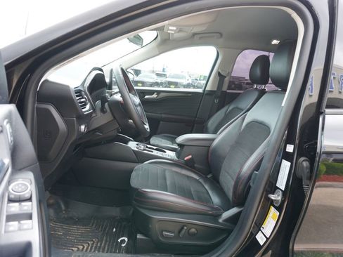 Used 2022 Ford Escape SEL w/ SEL Stealth AWD Package image 7