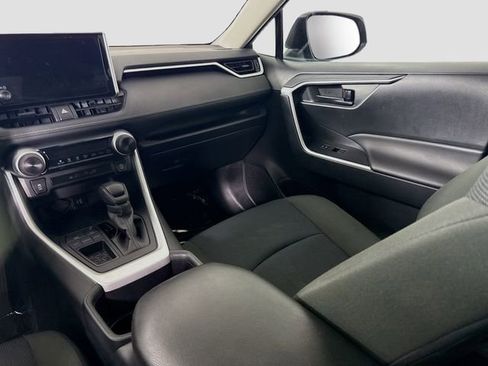 Certified 2025 Toyota RAV4 LE FWD image 23