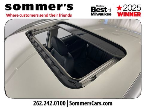 Used 2017 Nissan Rogue Sport SL w/ SL Premium Package image 19