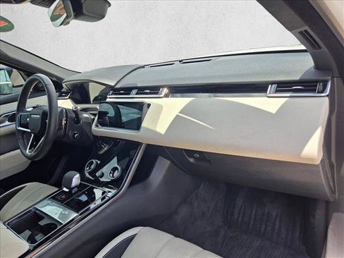 Certified 2023 Land Rover Range Rover Velar R-Dynamic S AWD/4WD image 22