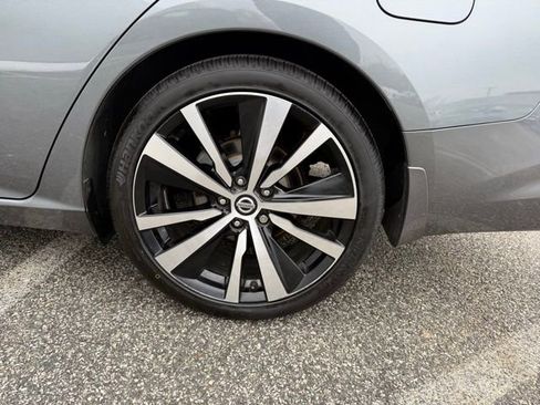 Certified 2020 Nissan Altima 2.0 SR image 13